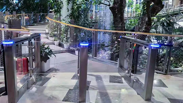 重慶約克郡光環(huán)購(gòu)物公園速通門案例出爐啦！